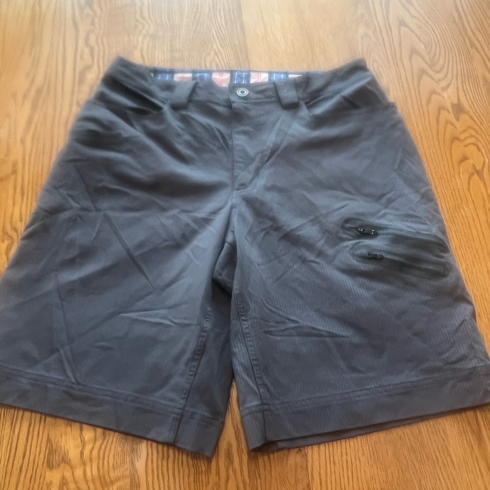 lululemon athletica Men's Dark Gray Performance Shorts